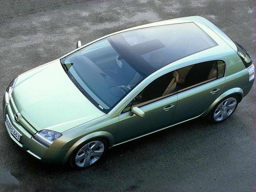  Opel Signum 2 Concept 2001 года  (фото 12 из 25)